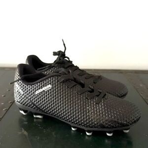 Brava Soccer Futbol Cleats Youth Size 3D Black Gray Lace Up Unisex